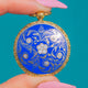 Victorian Medaillon aus 9ct Gold mit blau-weißer Emaille und Vergissmeinnicht-Motiv