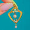 Art Nouveau Anhänger aus 15ct Gold mit Emaille und Perle