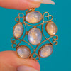 Arts & Crafts Epoche 9ct Goldener folierter Mondstein-Anhänger