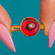 Ring aus 18ct Gold mit Diamant und Granat-Cabochon