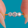 Edwardian 18 Karat Gold Platin Diamant-Dreistein-Ring, 0,55 ct