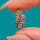 Antiker Anhänger in Blattform aus 15ct Gold & Silber mit Rosenschliff-Diamanten, 0,30ct