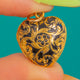 Victorian Anhänger-Charm aus 18ct Gold mit Emaille und gewölbtem Herz-Medaillon