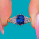 18ct Goldring mit natürlichem Saphir und Diamant-Cluster, 3,00ct Saphir
