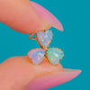 Antiker Anhänger aus 9ct Gold mit Opal in Herz-Kleeblatt-Form